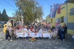 IMG-a4e3c1ad279842fce0437420a08d3d93-V_1024x768